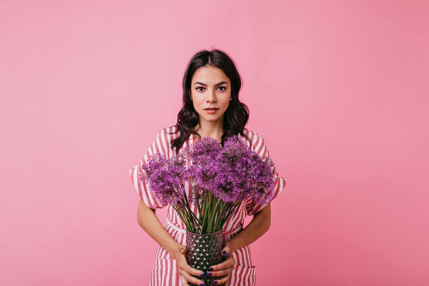 Luxury flower arrangement by Visithuru Flora